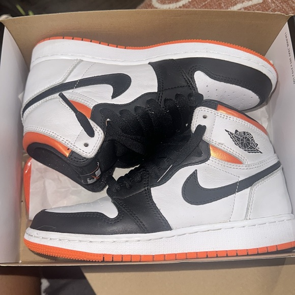 white black electro orange jordan 1